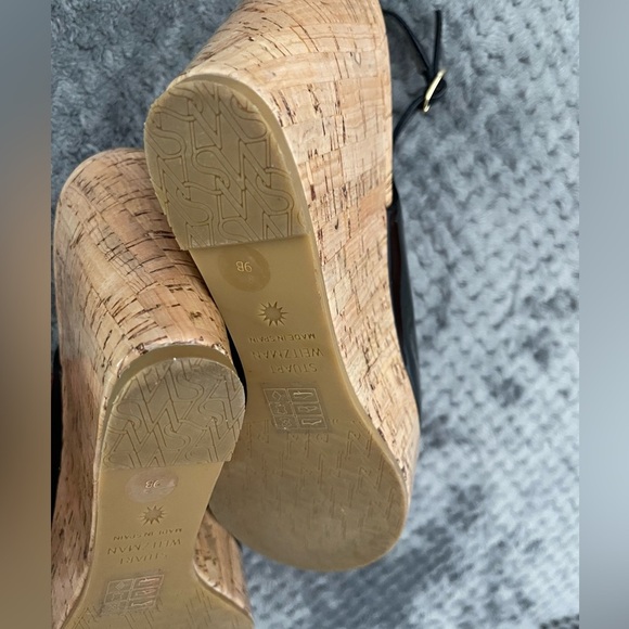 STUART WEITZMAN RIVERIA BLACK PATENT CORK WEDGE - Size 9 - Picture 5 of 7